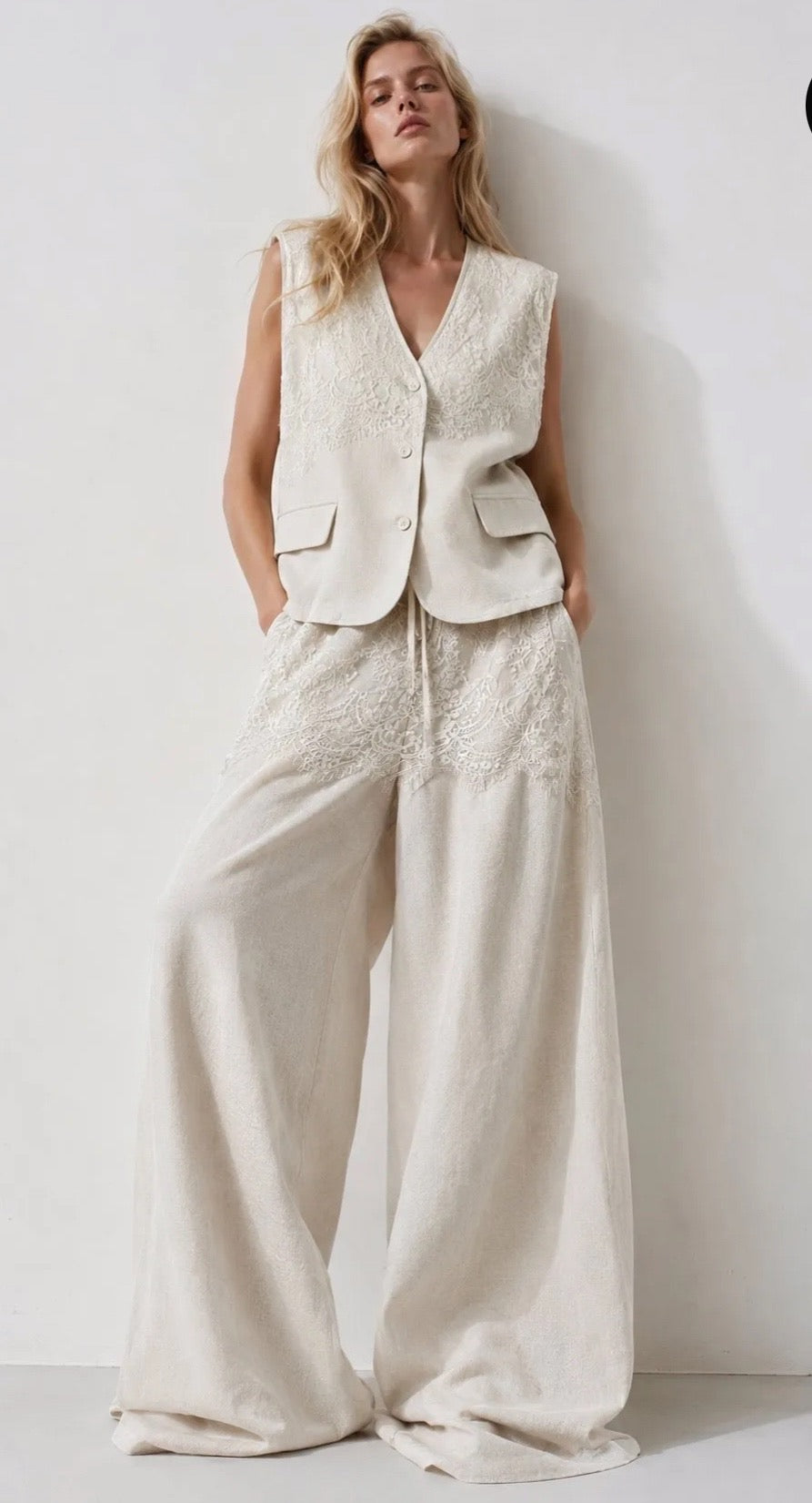 Ensemble lin Valentina